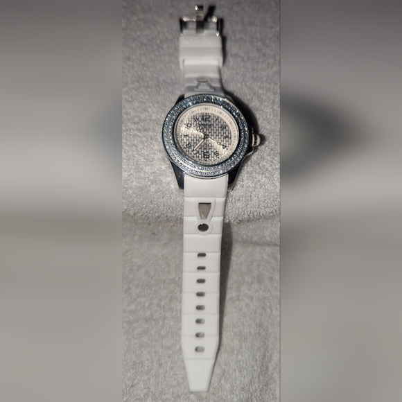 Kyboe women's original giant 40 watch. - Picture 1 of 7